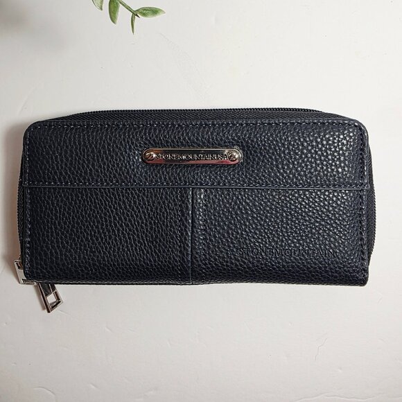 Stone Mountain USA Navy Pebbled Leather Wallet - Picture 3 of 11